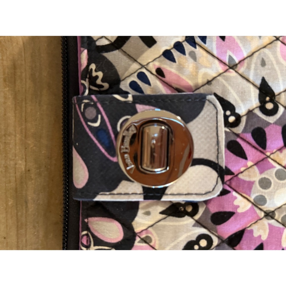Vera Bradley Turnlock Wallet Quilted Cotton Floral Pink Purple Grey Black‎ - Picture 2 of 6